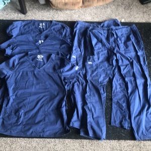 Women’s medium Cherokee navy scrubs